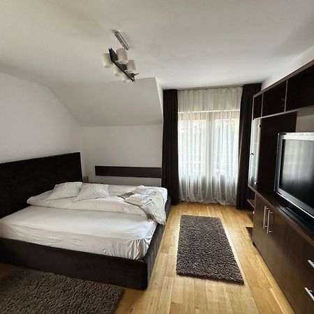Jack Residence Buşteni Eksteriør bilde