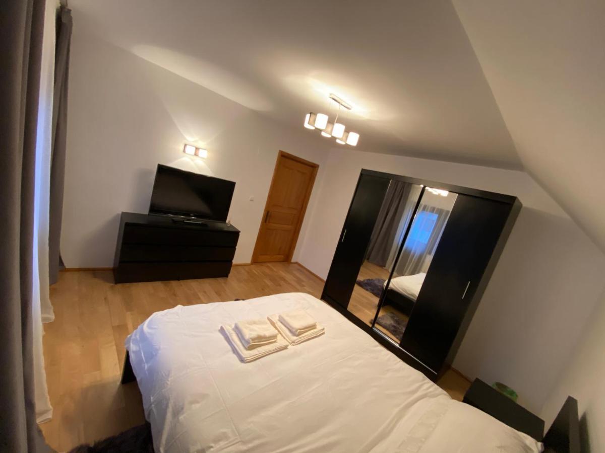 Jack Residence Buşteni Eksteriør bilde